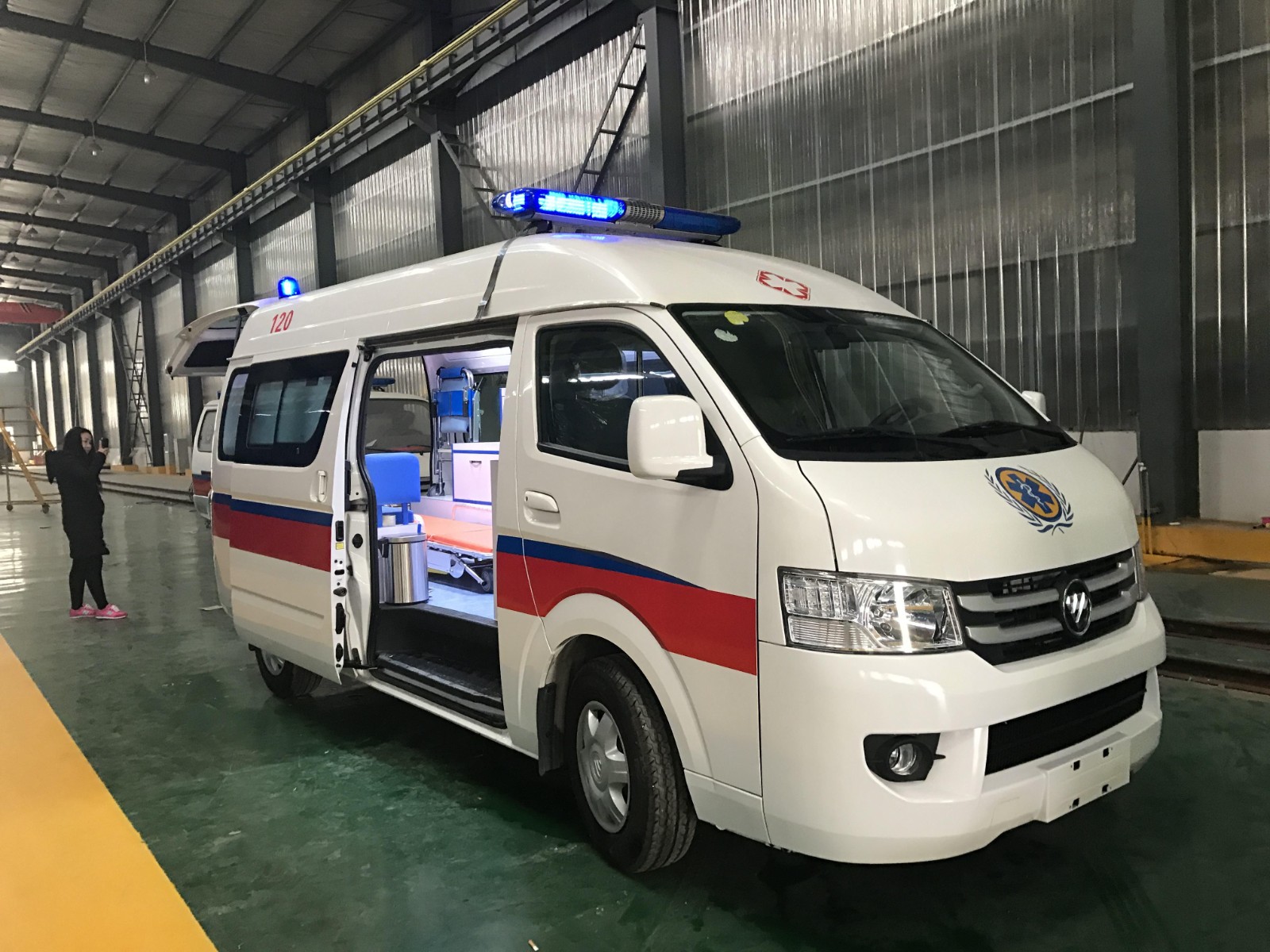 祁连县救护车转院